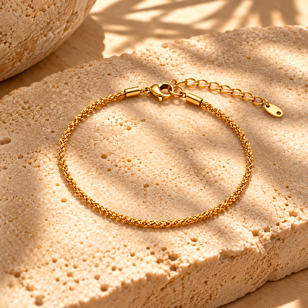 Bracelet ARIANE - Fine chaine torsadée inoxydable plaquée or