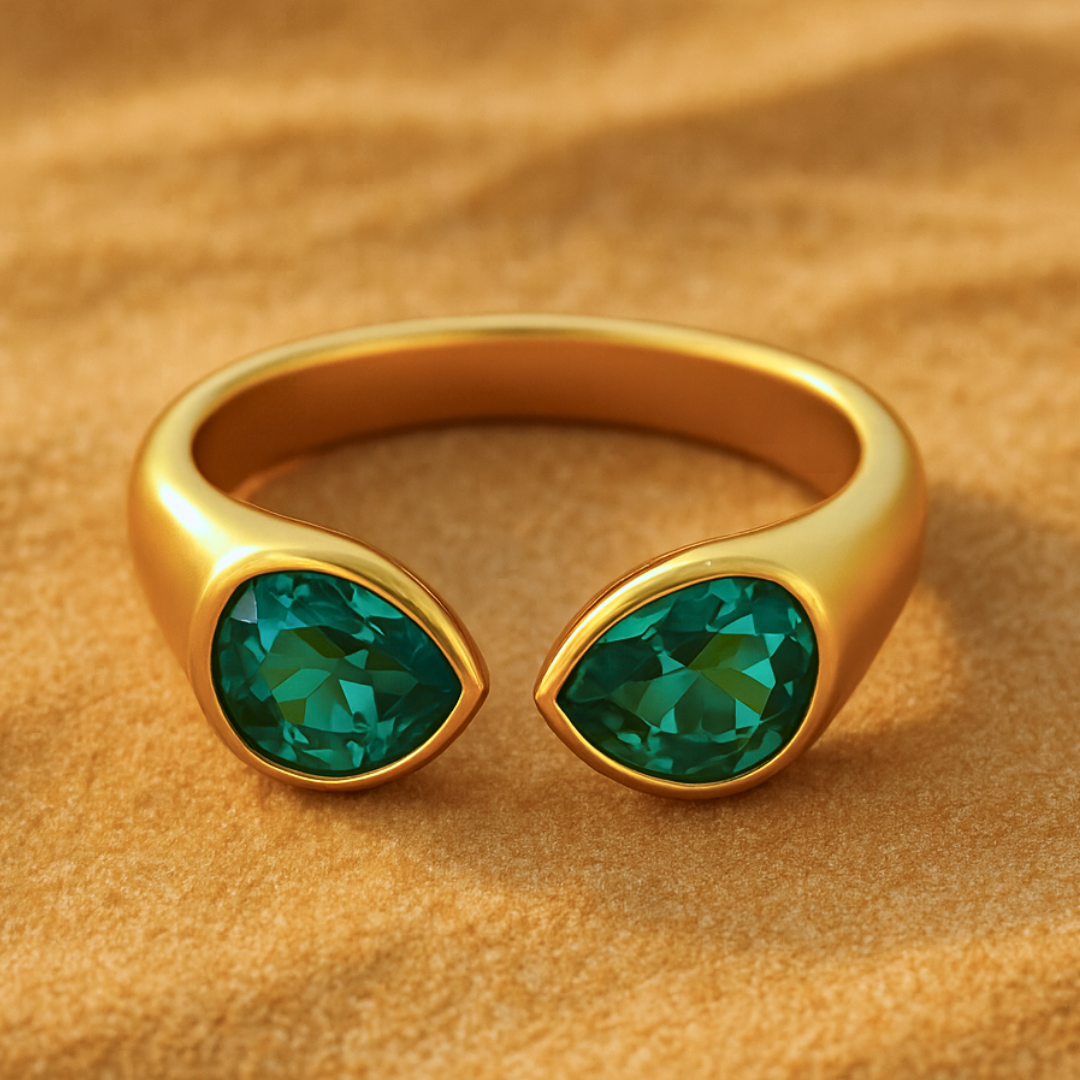 Bague ZIRCONA BLEU - Acier inoxydable plaqué or et zircons naturels
