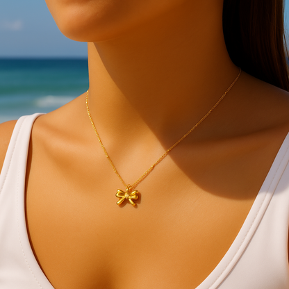 Ensemble FETE - Boucles d'oreilles et collier fins dorés à l'or