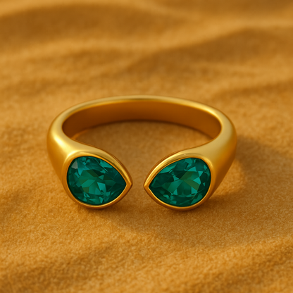 Bague ZIRCONA BLEU - Acier inoxydable plaqué or et zircons naturels