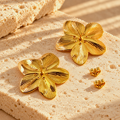 Boucles d'oreilles FLEUR - Motif floral inoxydable plaqué or