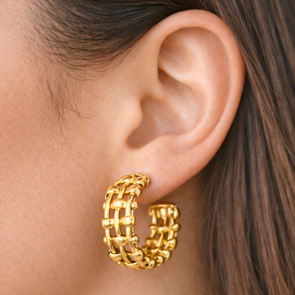 Boucles d'oreilles MAXIMA - Belles créoles plaquées or façon tissée