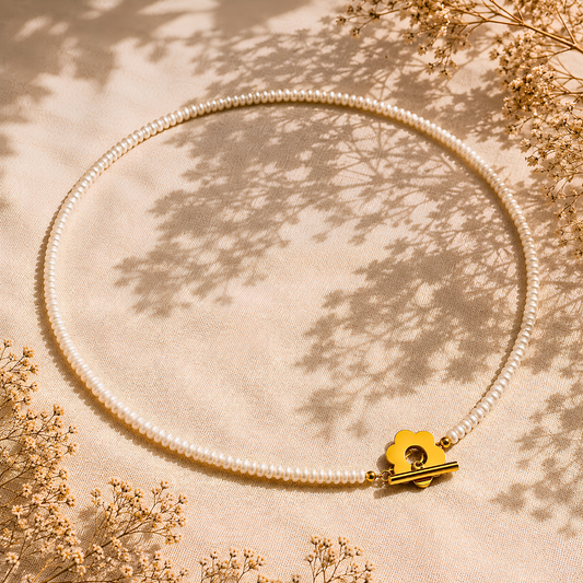 Collier DIANA - Perles d'eau douce et titane inoxydable plaqué or
