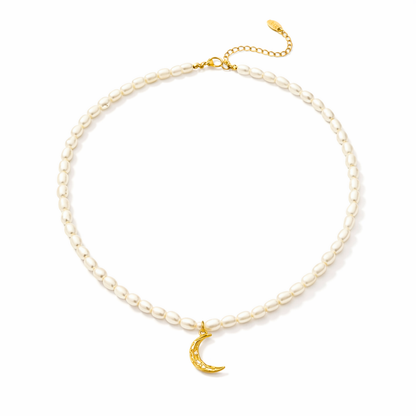 Collier MIRIAM - Perles d'eau douce naturelles et titane inoxydable plaqué or