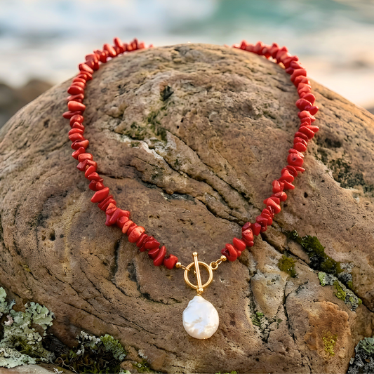 Collier OCEANE rouge - Perle d'eau douce et corail naturel - Placage or