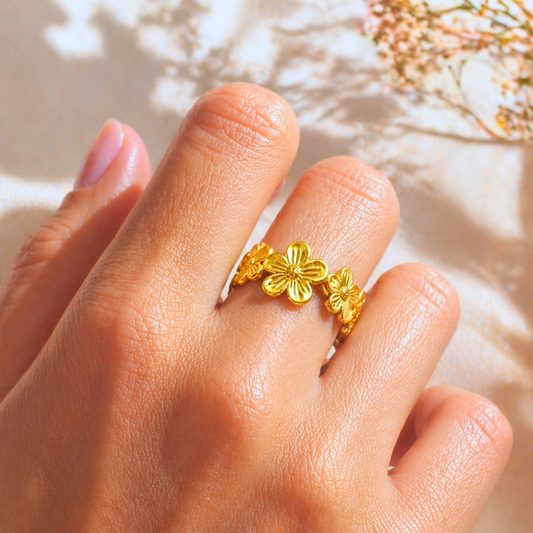 Bague FLORALE - Anneau délicat aux motifs floraux - Finition or