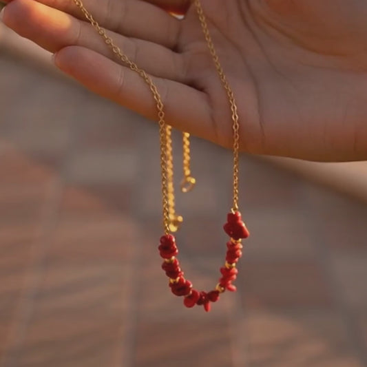 Collier SIRENE rouge - Corail naturel et acier inoxydable doré à l'or